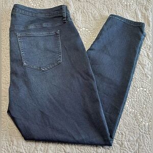Sonoma Women’s Dark Blue Maternity Jeggings NWT Size 16 Maternity